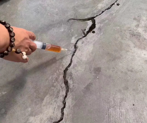 西工混凝土裂缝修补技术详解​